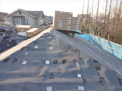 屋根リフォーム 施工中風景