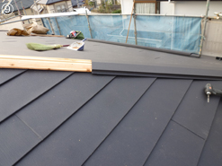 屋根リフォーム 施工中風景