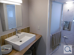 キッチン、リビング、浴室、洗面、珪藻土、内装、フロア、建具、塗装ほか 施工後風景