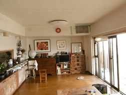 キッチン、リビング、浴室、洗面、珪藻土、内装、フロア、建具、塗装ほか 施工前風景