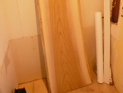 キッチン、リビング、浴室、洗面、珪藻土、内装、フロア、建具、塗装ほか 施工中風景